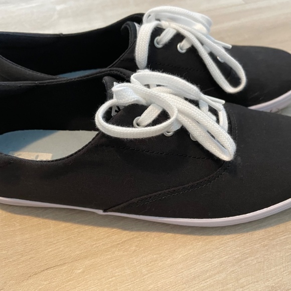 Black KEDS - Picture 4 of 4
